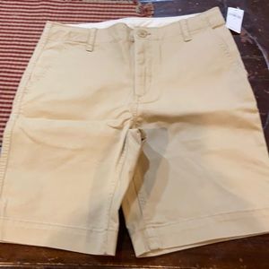 NEW W/TAGS GAP SHORTS